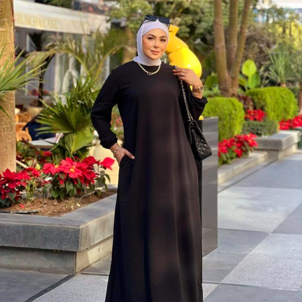 موديل نيللي